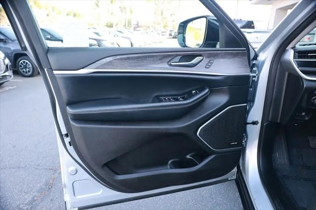 2022 Jeep Grand Cherokee Limited 4x4