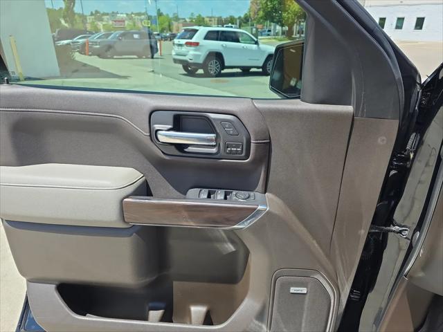 2021 GMC Sierra 1500 4WD Crew Cab Short Box SLT