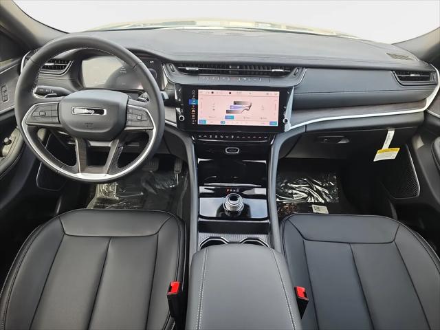 2026 Jeep Grand Cherokee Limited 4x2