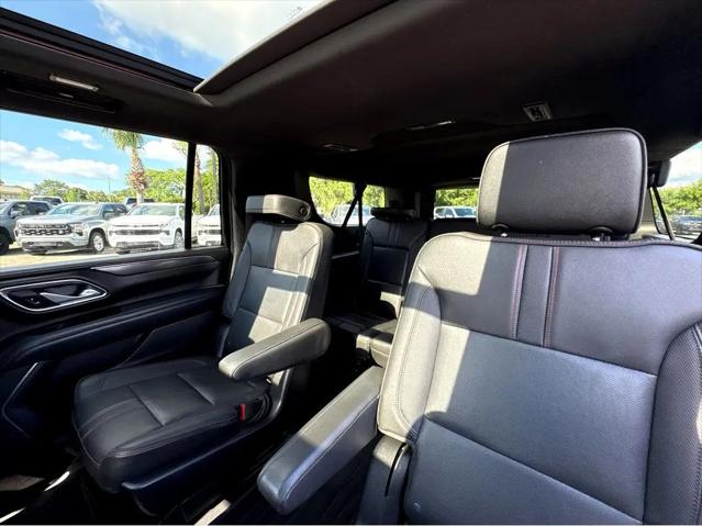 2022 Chevrolet Suburban 2WD RST