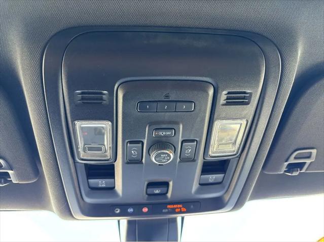 2022 Chevrolet Suburban 2WD RST