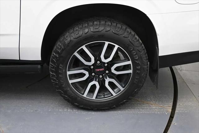2022 GMC Yukon XL 4WD AT4