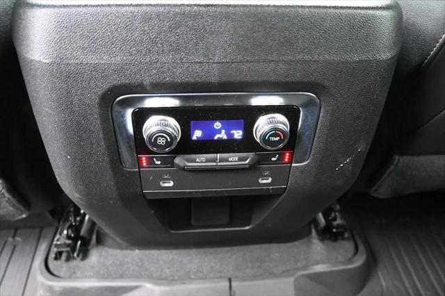 2022 GMC Yukon XL 4WD AT4
