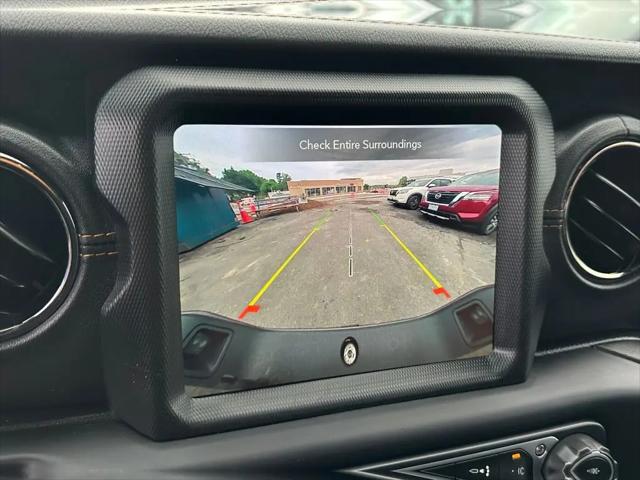 2021 Jeep Gladiator Sport