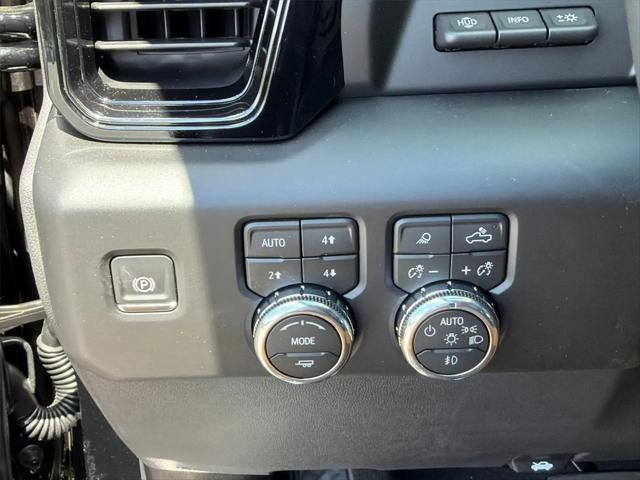 2026 GMC Sierra 1500 Crew Cab, Short Bed, AT4, 4WD