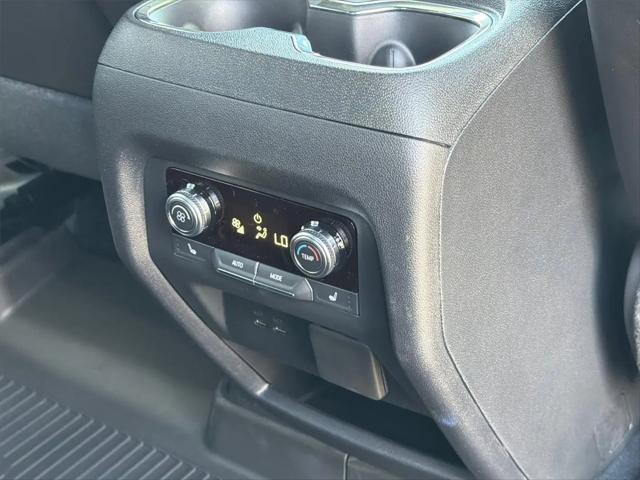 2026 GMC Acadia Denali Ultimate AWD