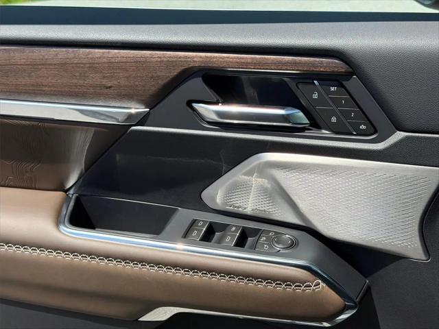 2026 GMC Acadia Denali Ultimate AWD