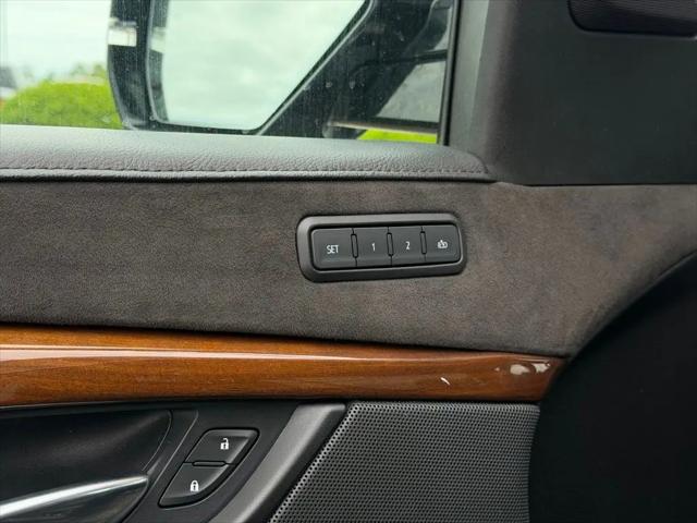 2020 Cadillac Escalade 4WD Luxury