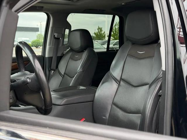 2020 Cadillac Escalade 4WD Luxury