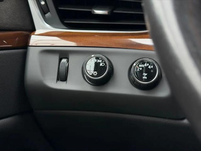 2020 Cadillac Escalade 4WD Luxury
