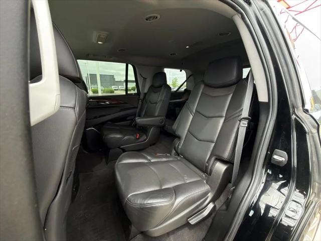 2020 Cadillac Escalade 4WD Luxury