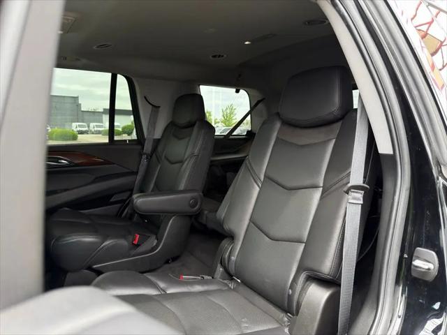 2020 Cadillac Escalade 4WD Luxury
