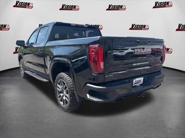 2022 GMC Sierra 1500 Limited 4WD Crew Cab Short Box AT4