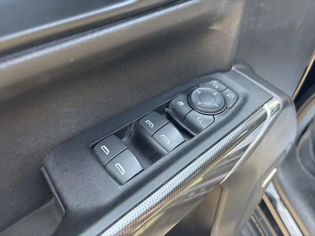 2022 GMC Sierra 1500 Limited 4WD Crew Cab Short Box AT4