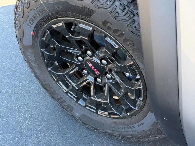 2026 GMC Canyon Elevation, 4WD