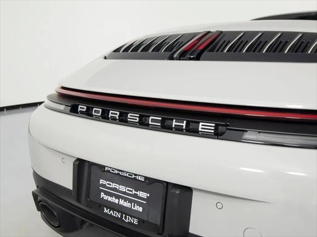 2025 Porsche 911 Carrera T Cabriolet