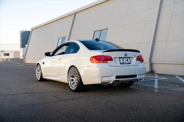 2011 BMW M3 Standard