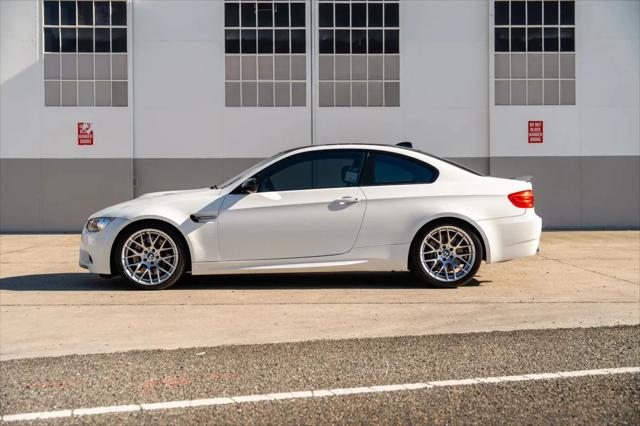 2011 BMW M3 Standard