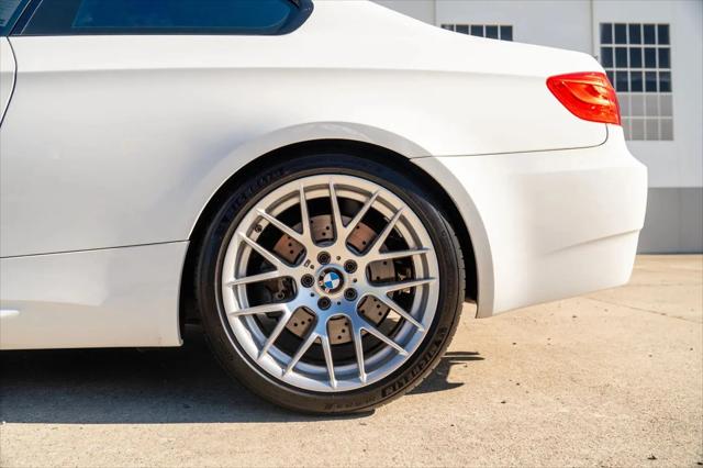 2011 BMW M3 Standard