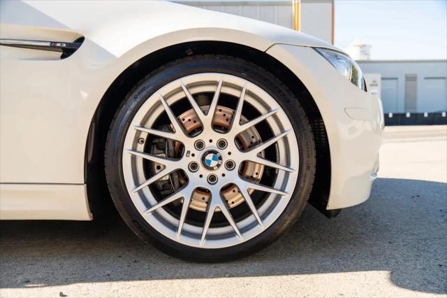 2011 BMW M3 Standard