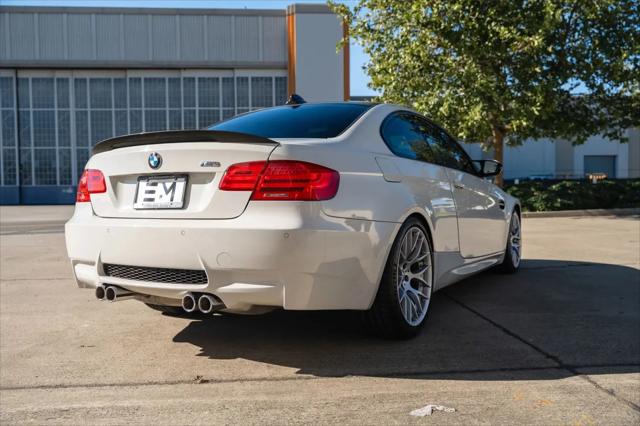 2011 BMW M3 Standard