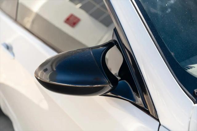 2011 BMW M3 Standard