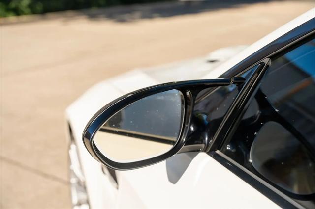 2011 BMW M3 Standard