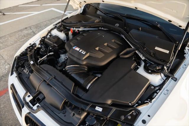 2011 BMW M3 Standard