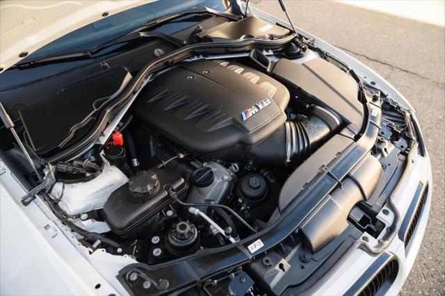 2011 BMW M3 Standard