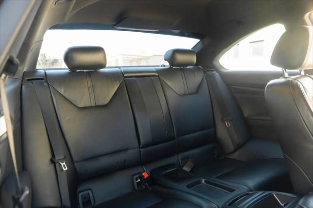 2011 BMW M3 Standard