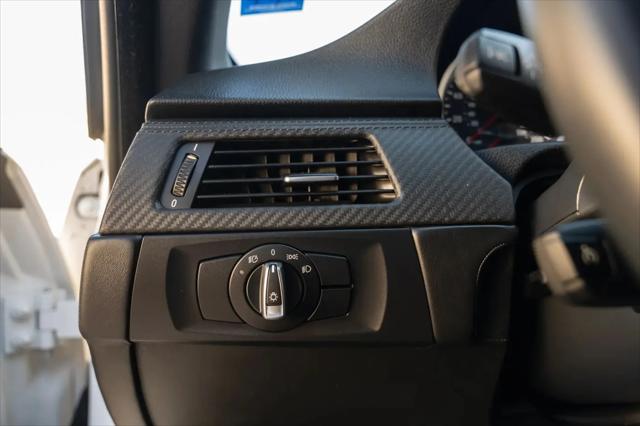 2011 BMW M3 Standard