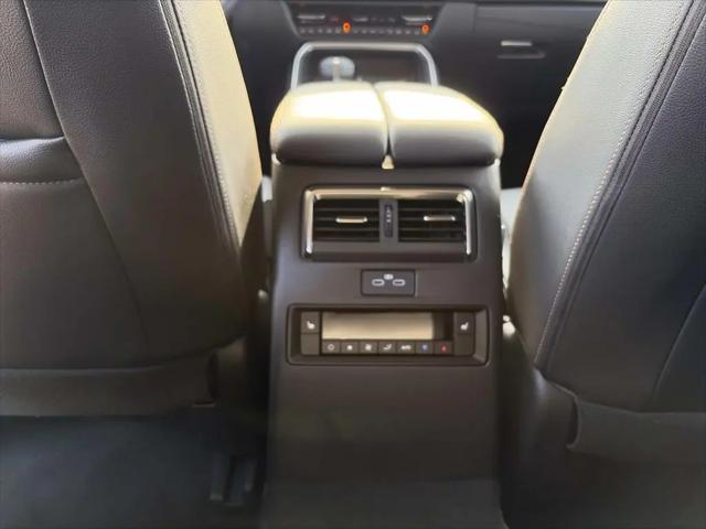 2026 Mazda CX-70 SC Plus