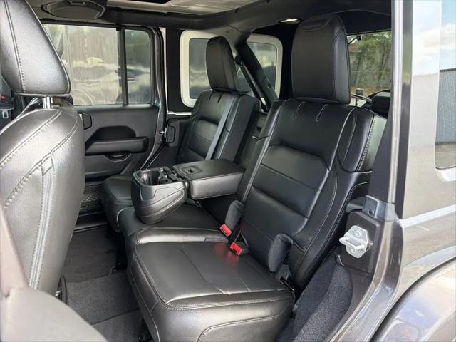 2020 Jeep Wrangler Sahara Altitude 4x4