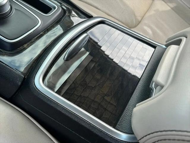 2018 Chrysler 300 Limited