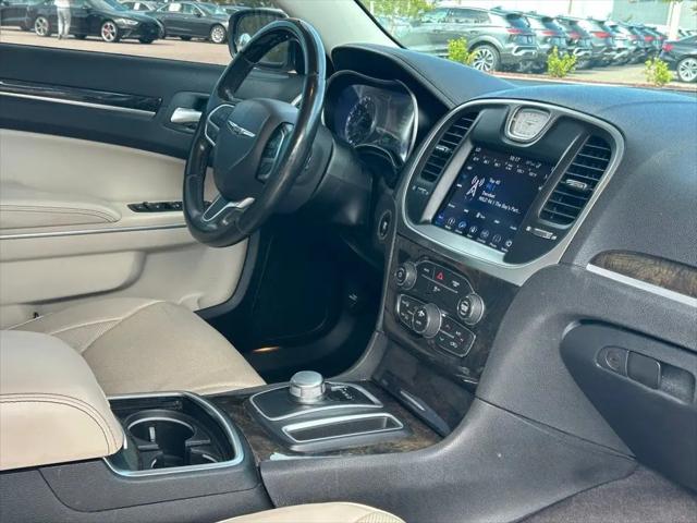 2018 Chrysler 300 Limited
