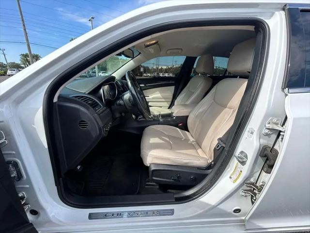 2018 Chrysler 300 Limited