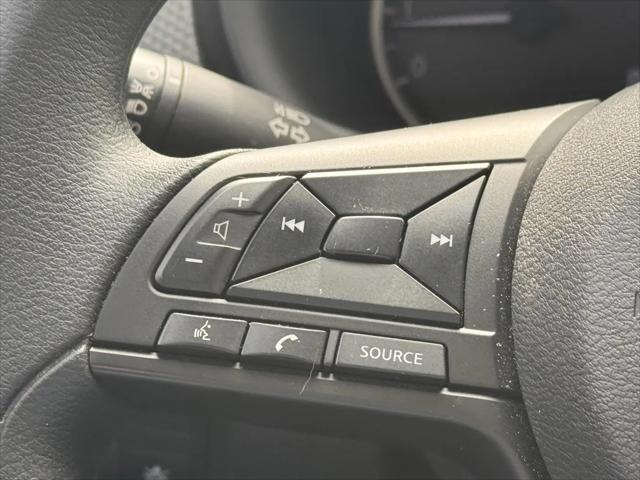 2024 Nissan Kicks S Xtronic CVT