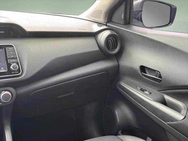 2024 Nissan Kicks S Xtronic CVT