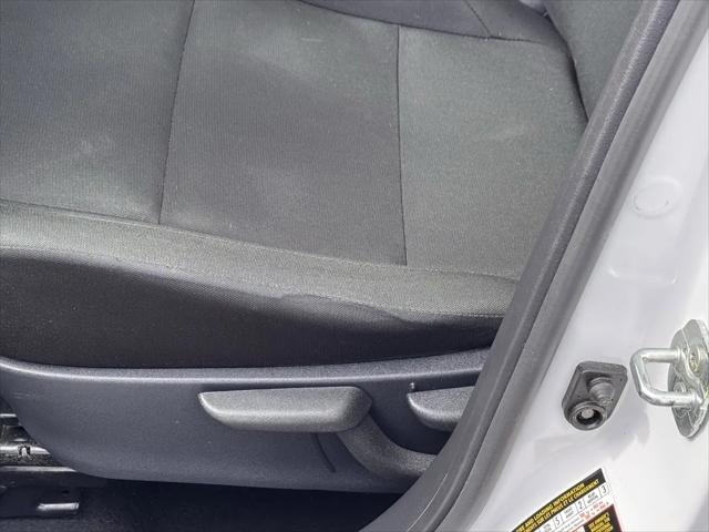 2024 Nissan Kicks S Xtronic CVT