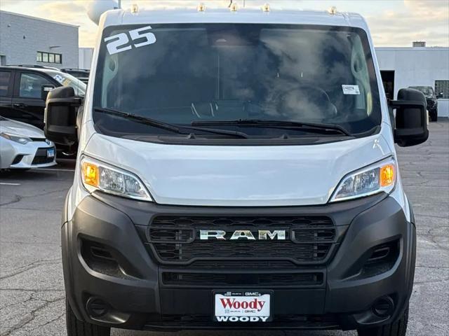 2025 Ram ProMaster Cargo Van Tradesman Low Roof 136" WB w/Pass Seat