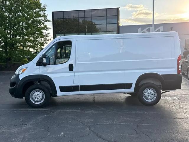 2025 Ram ProMaster Cargo Van Tradesman Low Roof 136" WB w/Pass Seat