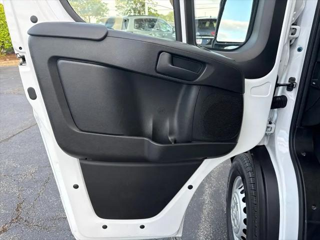 2025 Ram ProMaster Cargo Van Tradesman Low Roof 136" WB w/Pass Seat