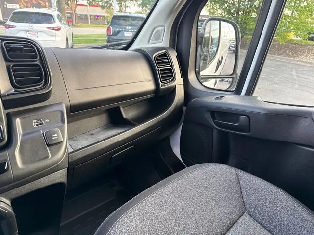2025 Ram ProMaster Cargo Van Tradesman Low Roof 136" WB w/Pass Seat