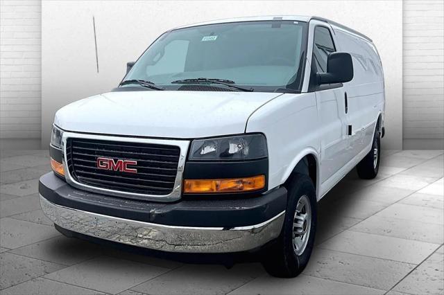 2026 GMC Savana Cargo 2500 Regular Wheelbase, Work Van, RWD