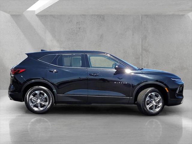 2025 Chevrolet Blazer AWD 2LT