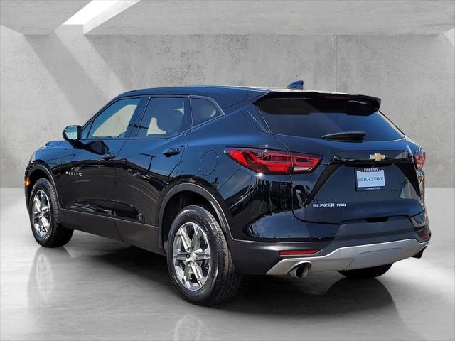 2025 Chevrolet Blazer AWD 2LT
