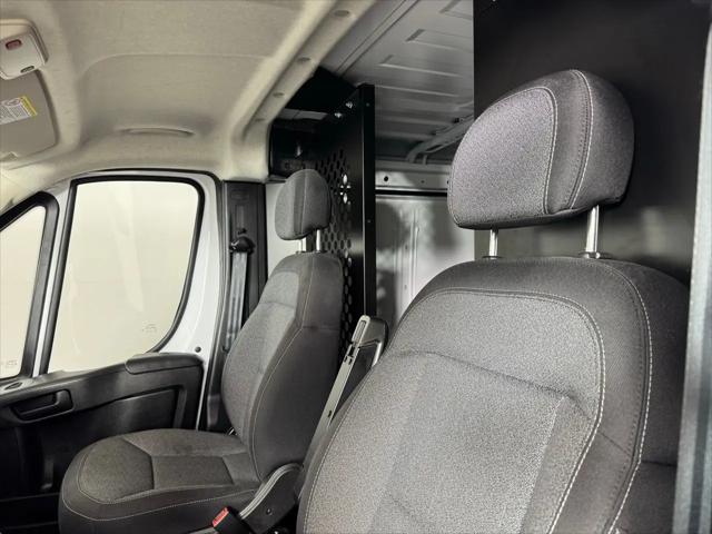 2025 Ram ProMaster 2500 Cargo Van Tradesman Low Roof 136" WB w/Pass Seat
