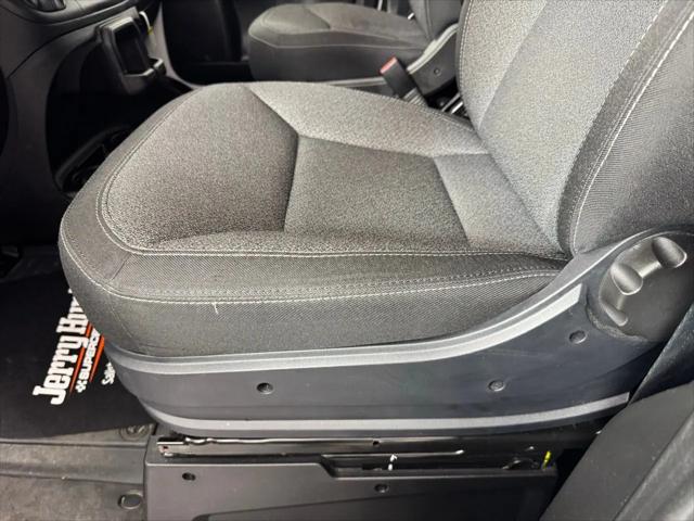 2025 Ram ProMaster 2500 Cargo Van Tradesman Low Roof 136" WB w/Pass Seat