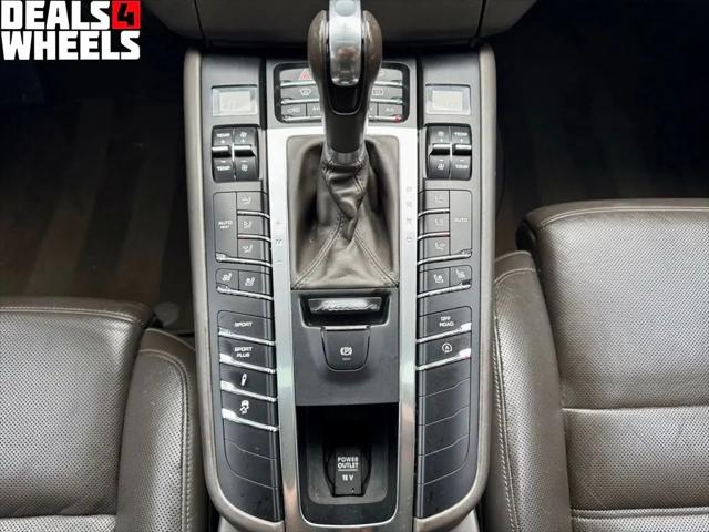 2015 Porsche Macan S