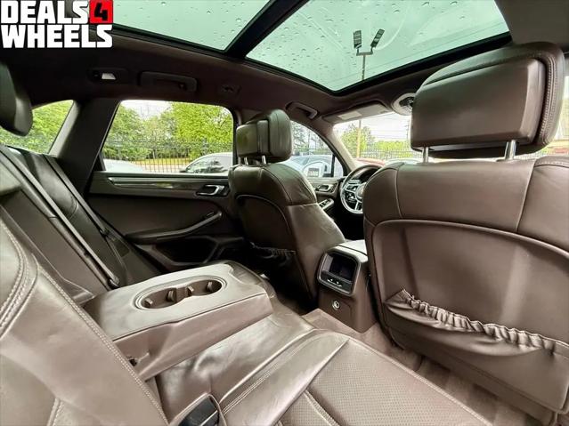 2015 Porsche Macan S
